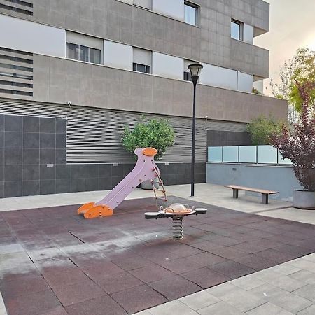 Cozy Apartment Forum Beach Sant Adria de Besos Exterior foto